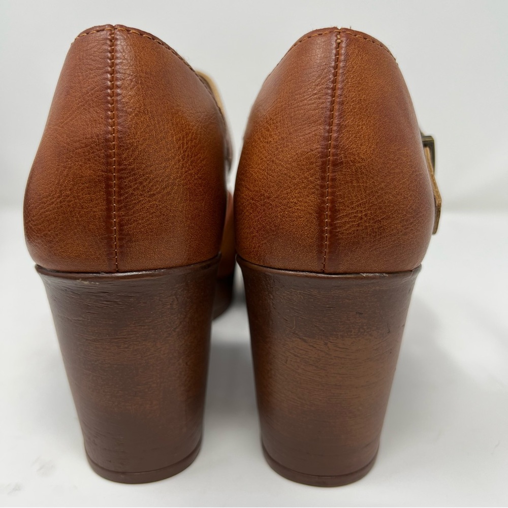 boc Tan Leather Buckle Clogs - Picture 6 of 10